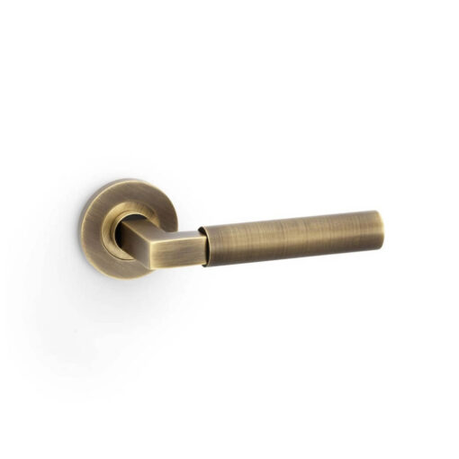 Alexander & Wilks AW201AB, Plain Hurricane Lever Handle in Antique Brass.