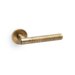 Alexander & Wilks AW223IB, Hammered Spitfire Lever Handle in Italian Brass.